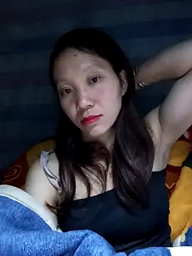 bonnie-00 online show from 10-27-25, 02:32