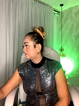 BunnyGlow50 online show from 09-25-25, 02:59