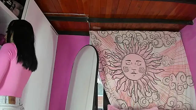 Snapshot of Missmoonstar chatting on 09-29-25, 10:14 Missmoonstar online show from 09-29-25, 10:14