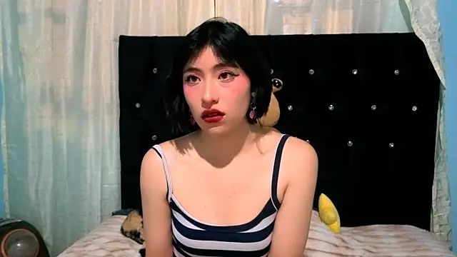 Sullyoonn online show from 11-26-25, 12:22