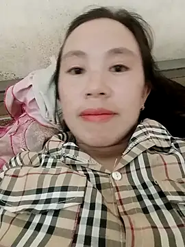 Snapshot of lyuyenkk chatting on 09-14-25, 07:18 lyuyenkk online show from 09-14-25, 07:18