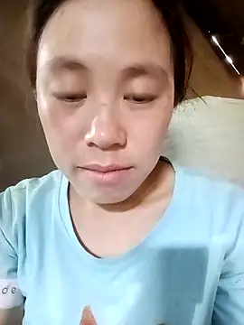 Snapshot of lyuyenkk chatting on 09-23-25, 04:04 lyuyenkk online show from 09-23-25, 04:04