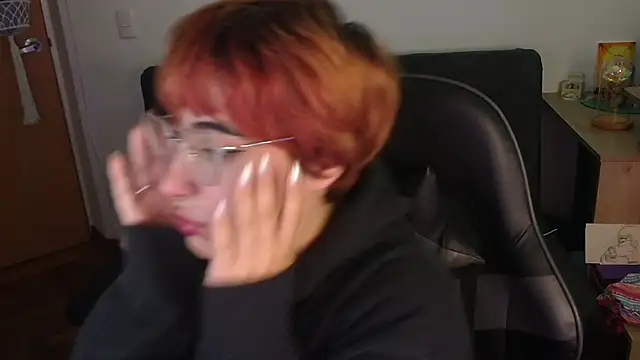 Miacatsito3 online show from 01-14-26, 07:58