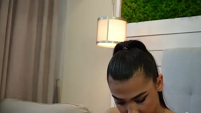 MyaMuse online show from 11-12-25, 10:04