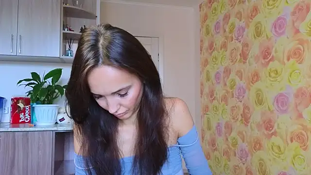 Lillian-Clark online show from 11-13-25, 05:50