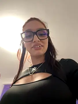 EllaBlowy online show from 09-30-25, 11:48