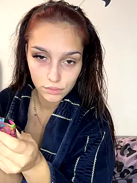 EllaBlowy online show from 10-03-25, 09:39