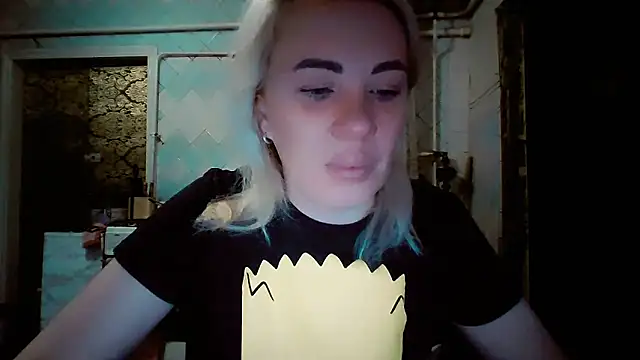 EmmaCat  online show from 02-13-26, 05:14