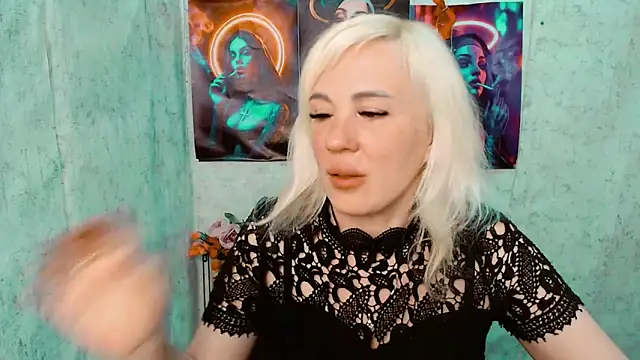 EmmaCat  online show from 03-27-26, 06:18