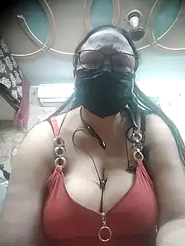 Snapshot of thehotlady chatting on 10-14-25, 06:31 thehotlady online show from 10-14-25, 06:31