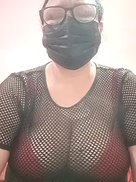 thehotlady online show from 12-16-25, 08:19