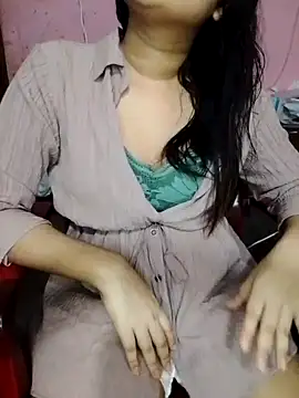 Snapshot of rasmiva chatting on 10-12-25, 07:35 rasmiva online show from 10-12-25, 07:35