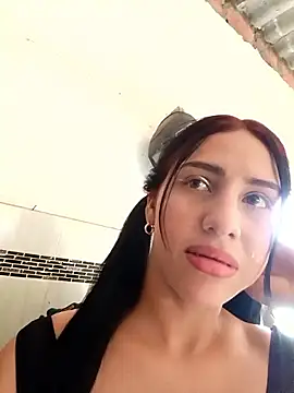 Snapshot of Katalella_Hott chatting on 09-24-25, 01:58 Katalella Hott online show from 09-24-25, 01:58