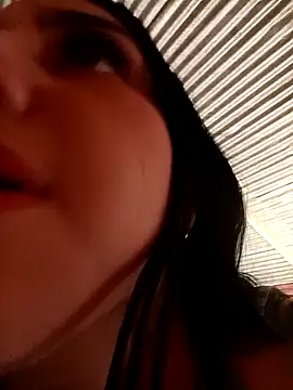 Snapshot of Katalella_Hott chatting on 10-02-25, 02:35 Katalella Hott online show from 10-02-25, 02:35