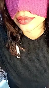 Snapshot of Ceylon_couple chatting on 02-22-26, 09:30 Ceylon couple online show from 02-22-26, 09:30