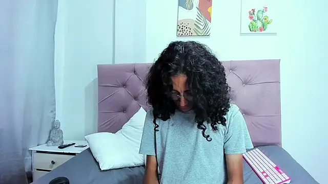 EthanBlackwoodd online show from 04-01-26, 08:06