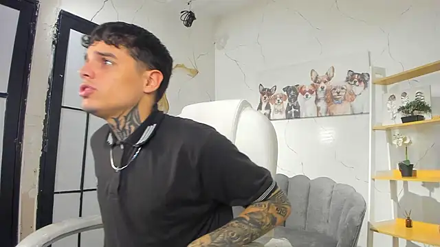 Declan-Fox online show from 11-11-25, 04:45