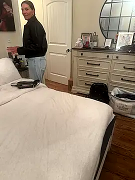 Snapshot of 3totangox chatting on 11-27-25, 04:47 3totangox online show from 11-27-25, 04:47