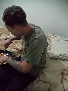 becmz online show from 04-12-26, 03:55