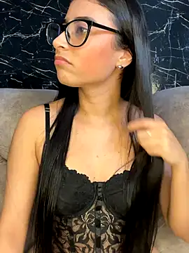 Isabella Montoya online show from 09-16-25, 07:48