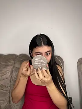 Isabella Montoya online show from 09-28-25, 12:54