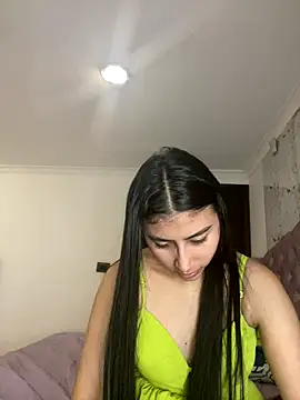 Isabella Montoya online show from 11-24-25, 06:07