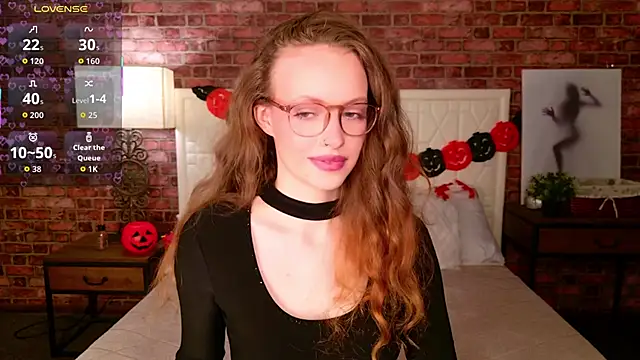 SallyPinkman online show from 10-19-25, 09:10