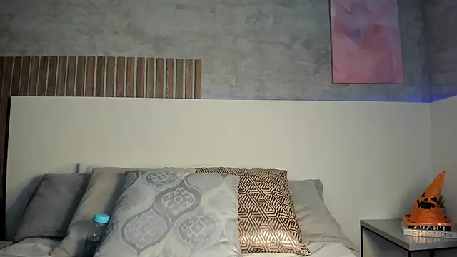 Amber Santana online show from 10-20-25, 09:15