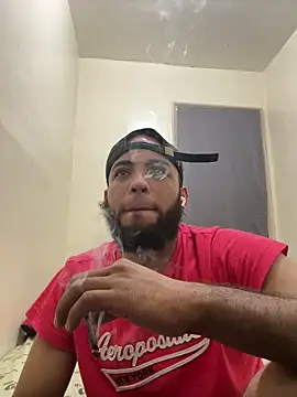 LeoPR00 online show from 10-07-25, 01:14