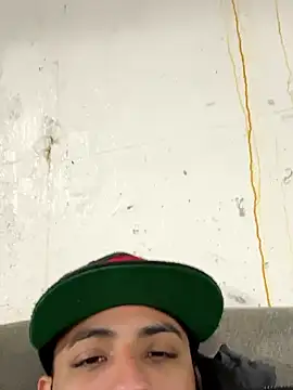 LeoPR00 online show from 01-10-26, 02:24