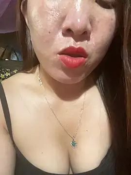 Luna-ass online show from 04-21-26, 12:45