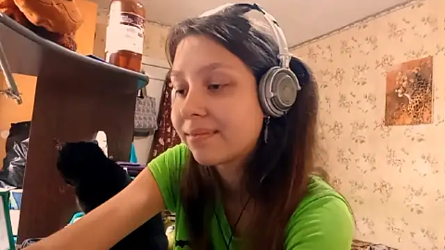 QutieDaSweet online show from 09-23-25, 06:16