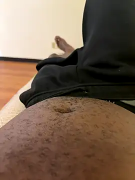 Snapshot of 1HOEBOSS chatting on 11-16-25, 07:52 1HOEBOSS online show from 11-16-25, 07:52