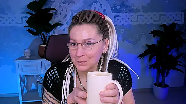 UmaSpace online show from 12-15-25, 05:12