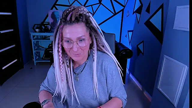 UmaSpace online show from 02-16-26, 09:49