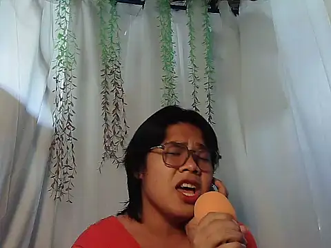 Huntrix2025 online show from 11-29-25, 01:41