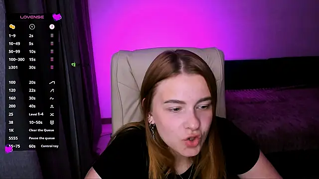 red  dizzy online show from 09-19-25, 07:47