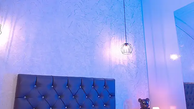 Sabriinaa Foxx online show from 12-13-25, 07:53