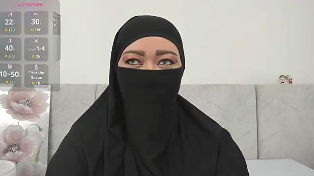 Snapshot of Jadiya_ chatting on 10-08-25, 12:03 Jadiya online show from 10-08-25, 12:03