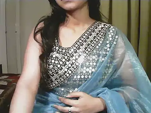 short girl  online show from 01-10-26, 04:42