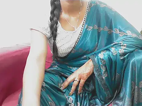 short girl  online show from 02-13-26, 04:58