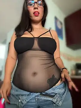 Snapshot of Nicol_X chatting on 06-24-26, 04:39 Nicol X online show from 06-24-26, 04:39