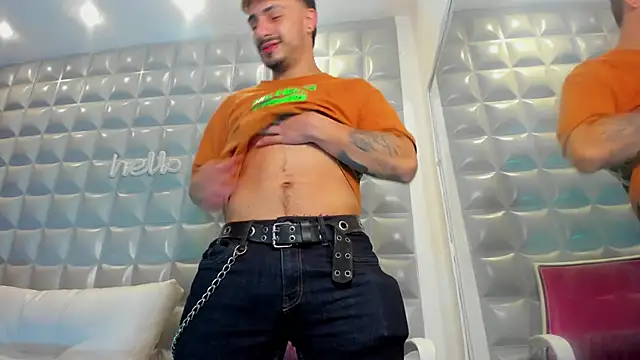 Jack Daniel   online show from 10-02-25, 05:53