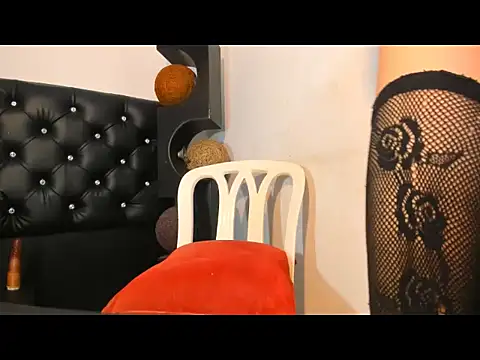 valeriapinkxx online show from 04-15-26, 01:51