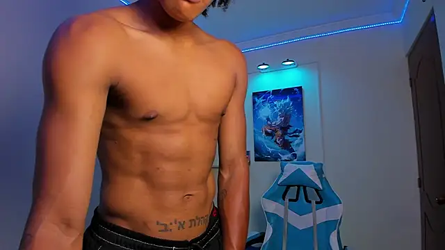 Snapshot of jordan_mm420 chatting on 05-15-26, 04:19 jordan mm420 online show from 05-15-26, 04:19