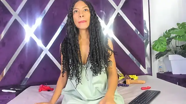 angelkyraasm online show from 11-04-25, 12:37