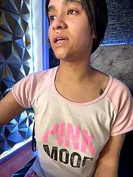 Isabella-Teen online show from 10-03-25, 03:47