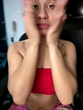 Isabella-Teen online show from 10-14-25, 02:23