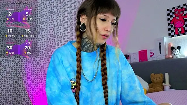 LilithPoison online show from 02-07-26, 07:06