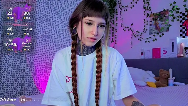 LilithPoison online show from 04-18-26, 07:07